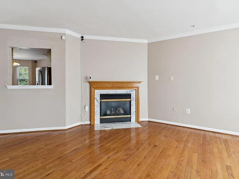 10763 Esprit Pl — Photo 3