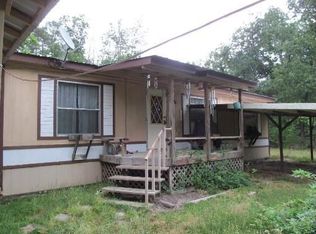 404 N King Lake Rd, Scroggins, TX 75480