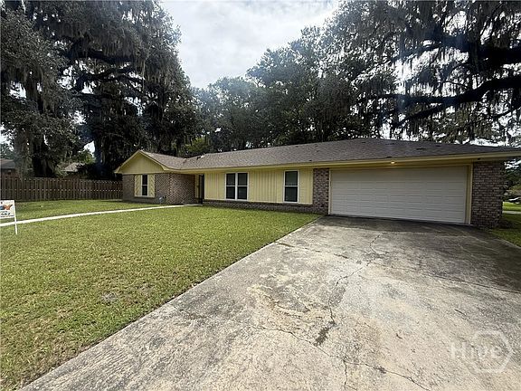 2nd image of 10708 Egmont Rd