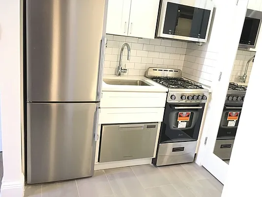 Rented by Sky Management | media 52