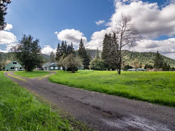 3331 Umpqua Hwy #99, Drain, OR 97435