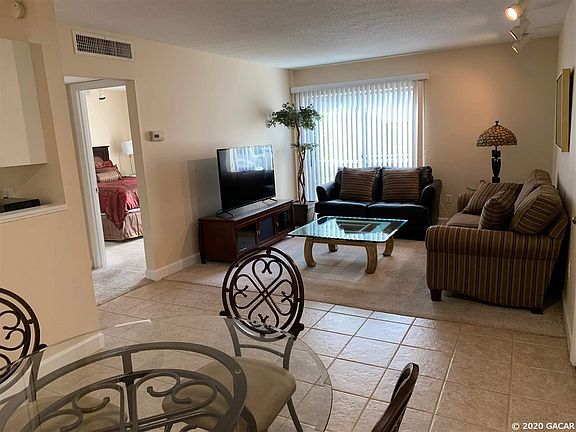 3rd image of 1700 SW 16th Court D-4 #D-4