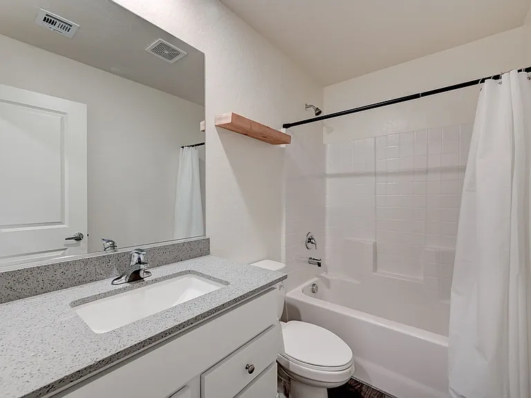 4116 Gold Desert St — Photo 18
