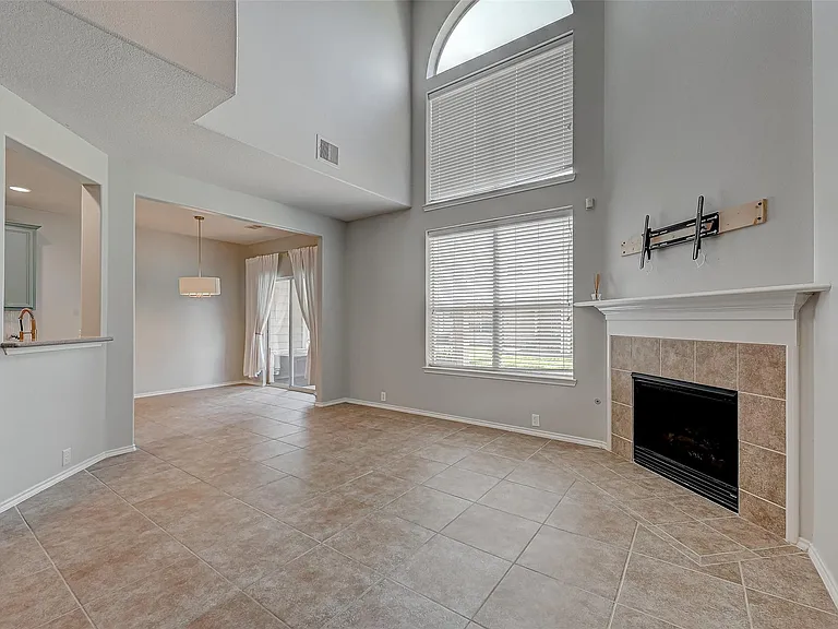 13600 Breton Ridge St #32C — Photo 11