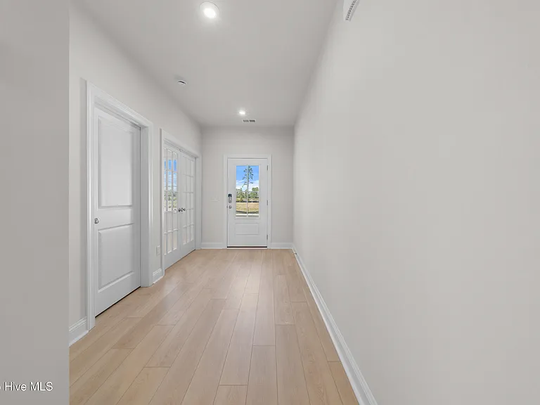 7418 Linda Vista Ln — Photo 11