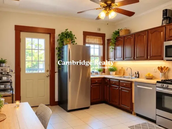 6 Sewall St #2T, Roxbury Crossing, MA 02120