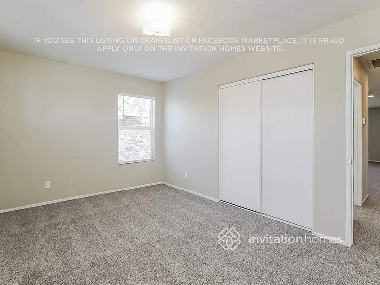 1529 Granville Way — Photo 14