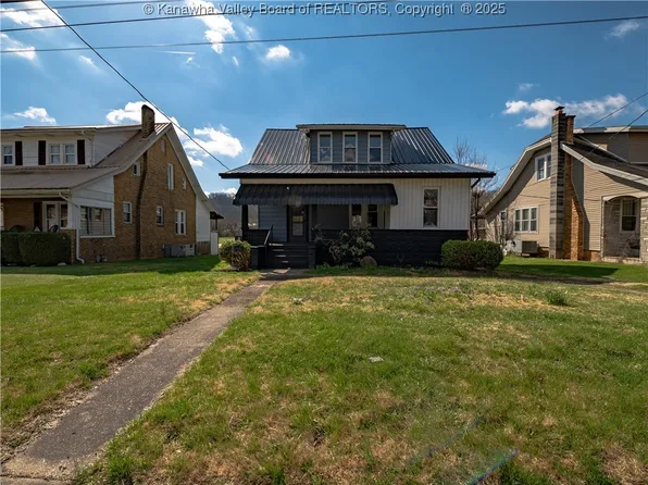 1414 W Main St, Milton, WV 25541