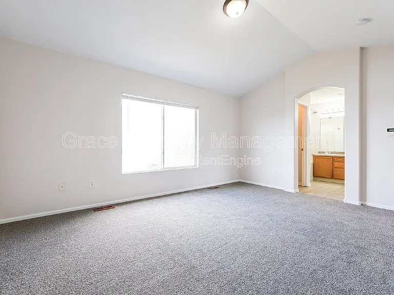 10289 E 113th Ave — Photo 9