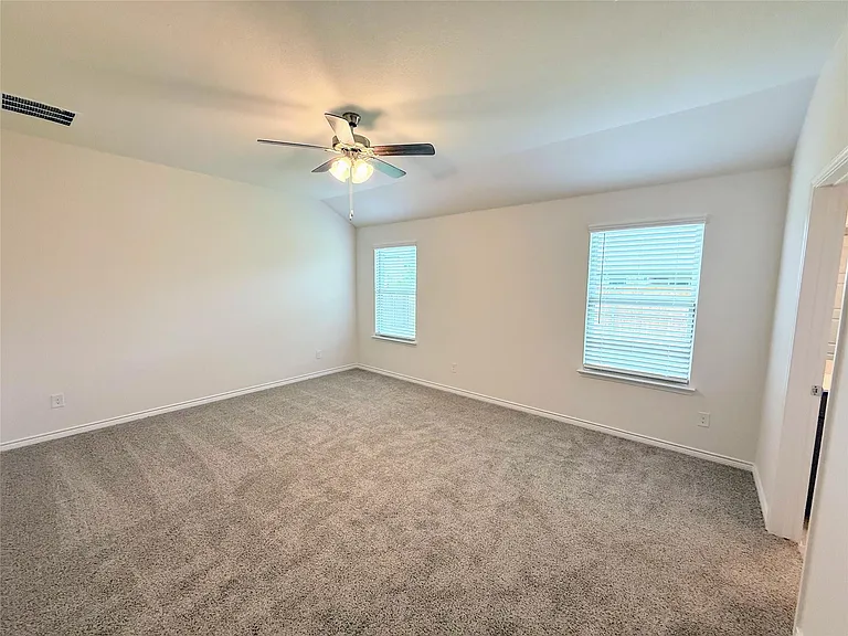 6233 Lassen Ct — Photo 15
