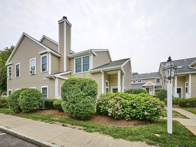 40 Bradford Commons Ln UNIT 40, Braintree, MA, 02184