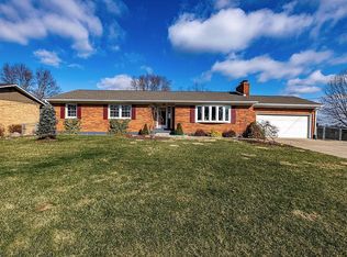 2424 Ada Dr, Middletown, OH 45042