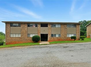 688 Waverly Pl, Clarkston, GA 30021