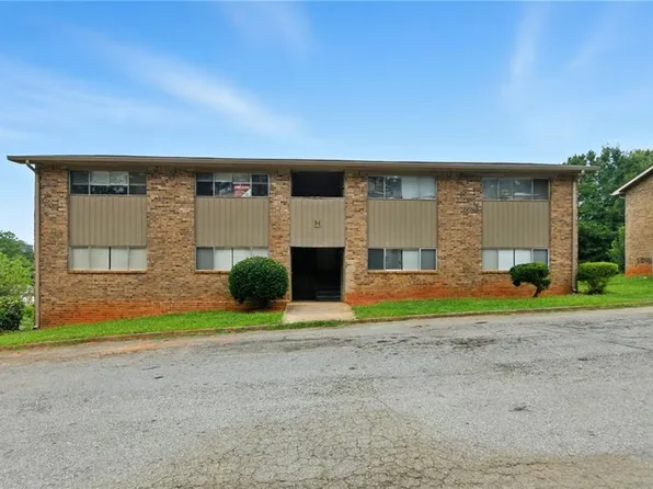 688 Waverly Pl, Clarkston, GA 30021