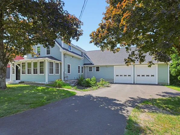 85 Fisher St, Holliston, MA 01746
