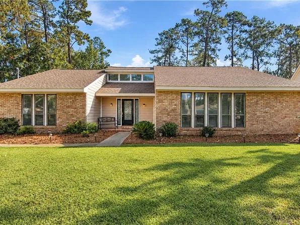 413 Venus Dr, Mandeville, LA 70471