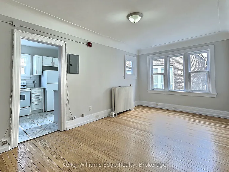 8 Tisdale St S #8 — Photo 1