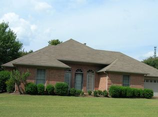 8668 Sandy Hill Cv E, Cordova, TN 38018