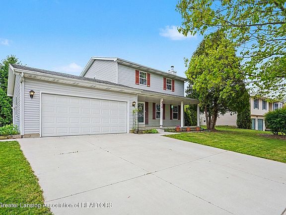 3rd image of 606 Peachtree Pl
