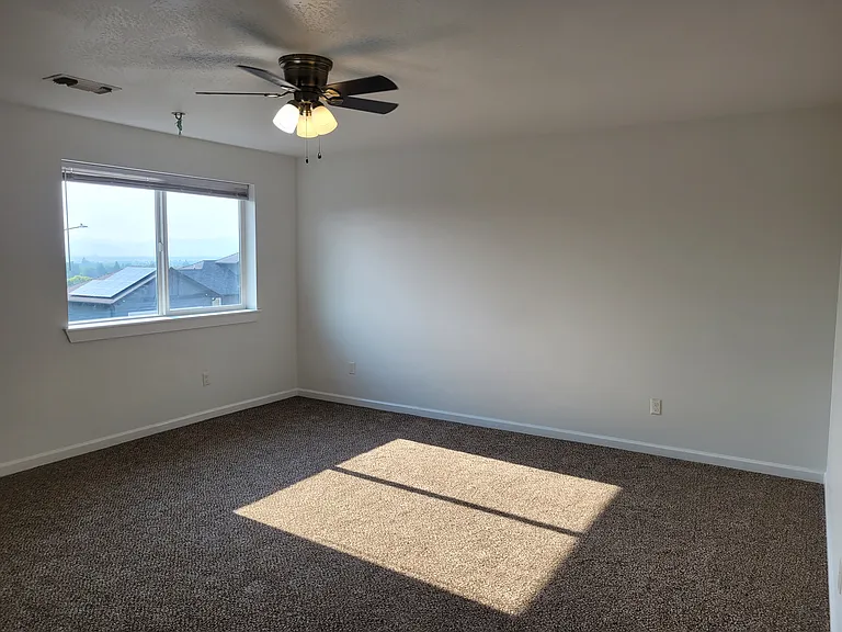 2470 Herrington Way — Photo 17
