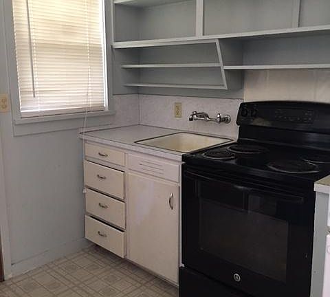 4th image of 514 11th Ave S
