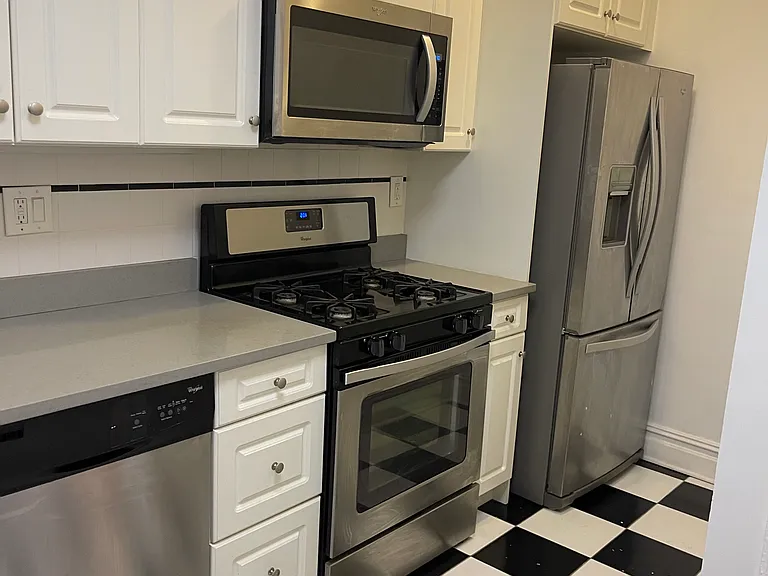 16 W 86th St #2A — Photo 9