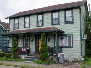 34 Chestnut St, Natrona Heights, PA 15065