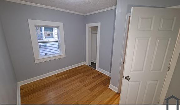 5th image of 1518 N Ewing St