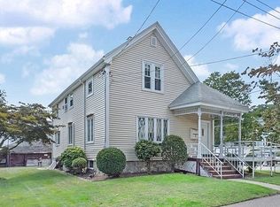 142 Dale St, Waltham, MA 02451