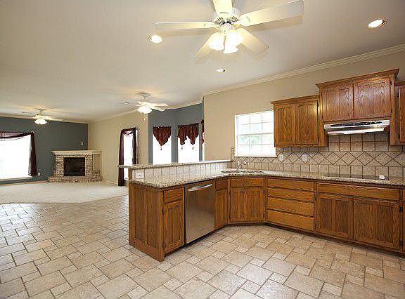 5th image of 11325 S 250 East Ave
