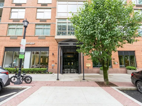 1450 Washington Street PH-1206 image 2 of 47