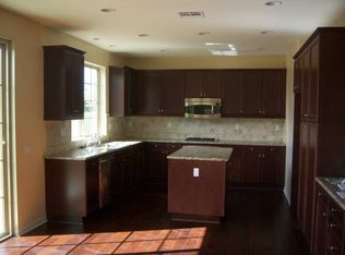 2810 W Bella Ct, Anaheim, CA 92804