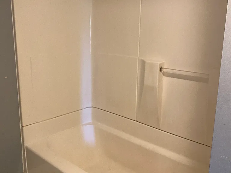 454 Colchester Ave #5 — Photo 7