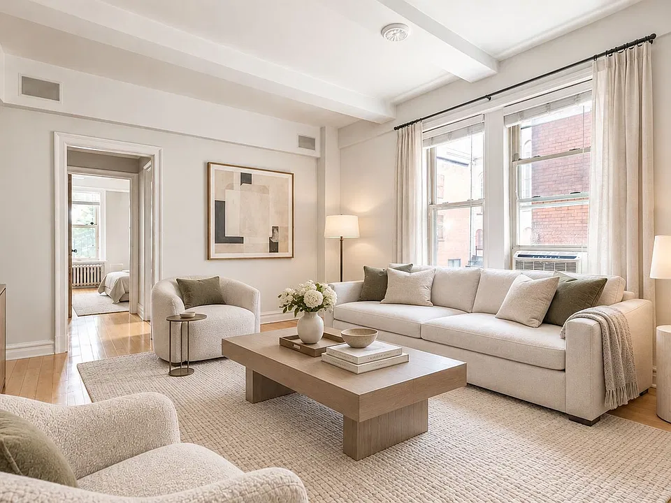 137 E 28th St #2-D