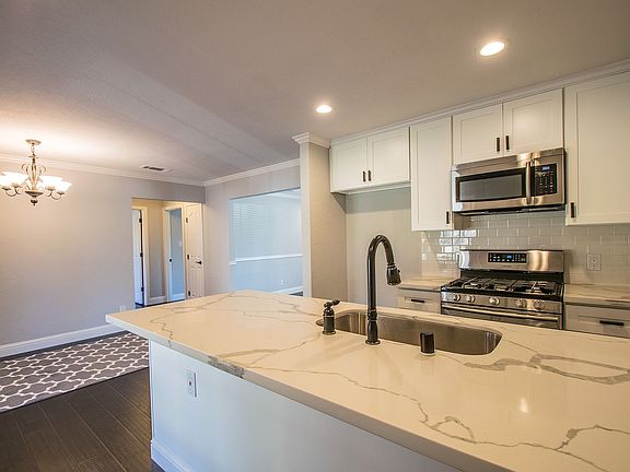 3rd image of 6005 Anthony Dr