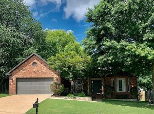 4481 W Castlebury Ln, Fayetteville, AR 72704