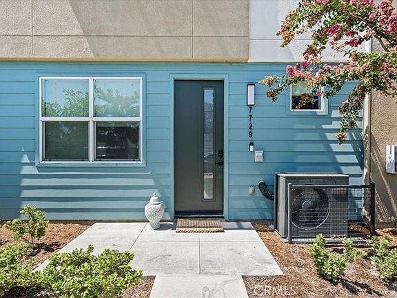 3rd image of 7729 Paxton Pl