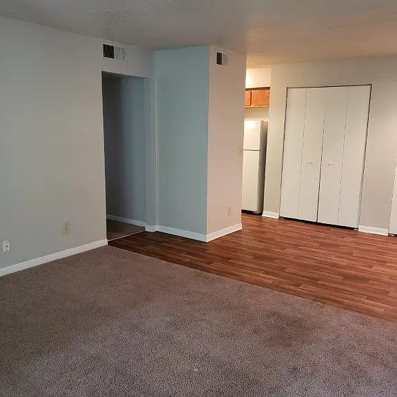 Cumberland Manor — Photo 27