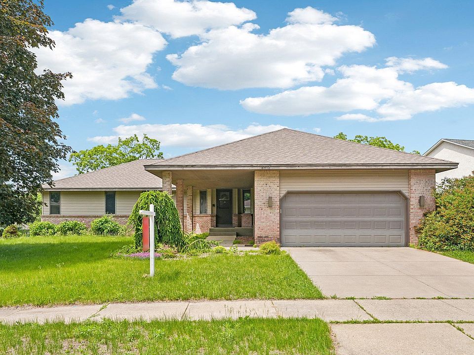 1st image of 8912 Vincent Pl