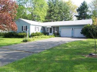 160 Ludlow Rd, Windsor, CT 06095