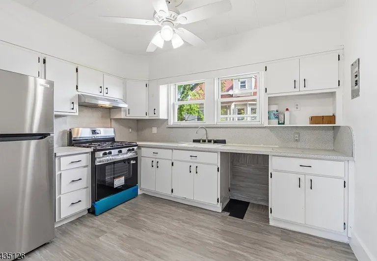 40 Linden Ave #2 — Photo 16