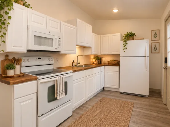 2004 Monterey St APT 1, San Antonio, TX 78207