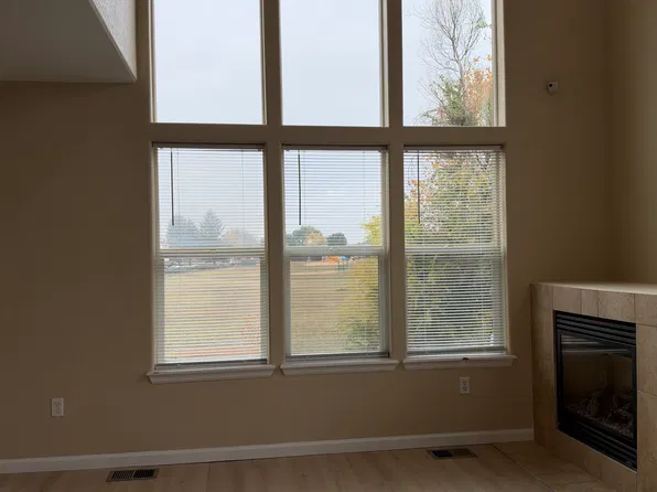 1431 Baker St #Dd, Longmont, CO 80501