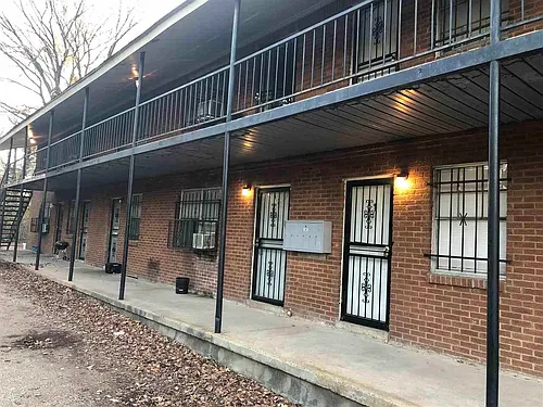 273 Gaston Ave Photo 1