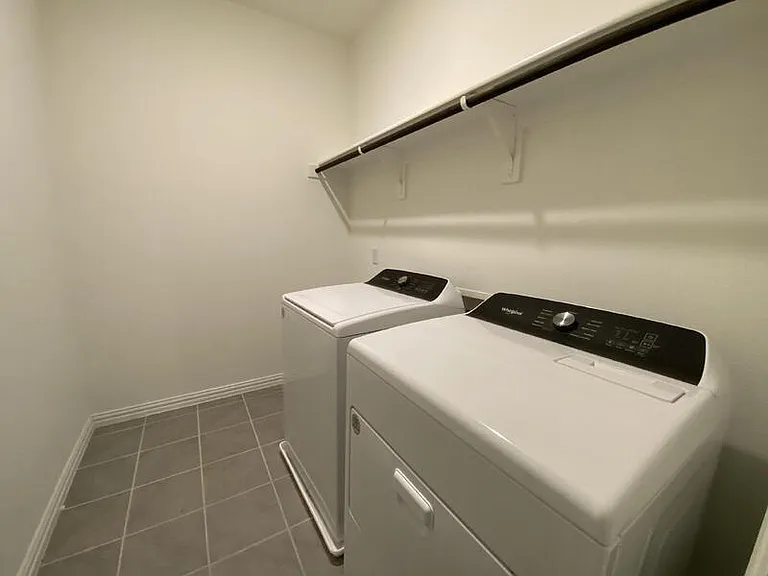 3306 Colorado Ln — Photo 16