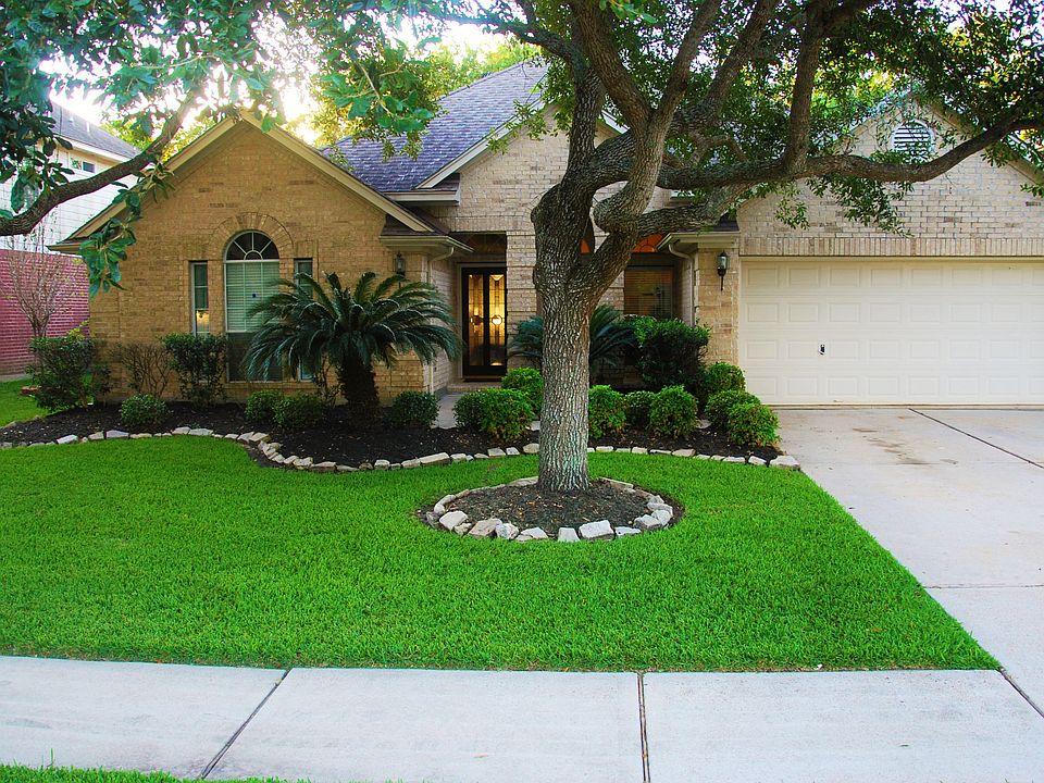 1st image of 159 Greenridge Cir