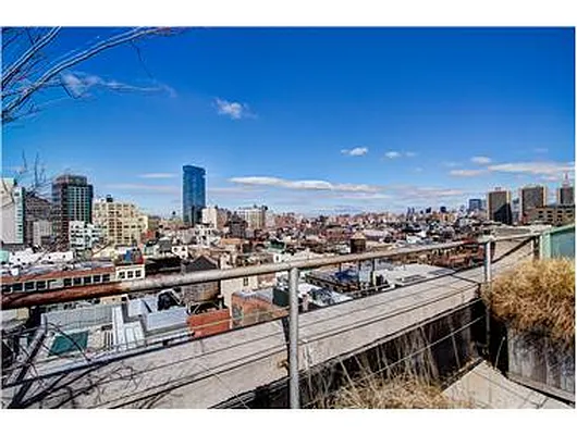 Sold by Douglas Elliman | media 31