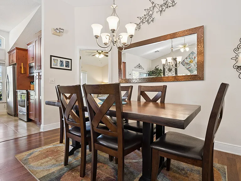 2472 Saint Augustine Blvd — Photo 8