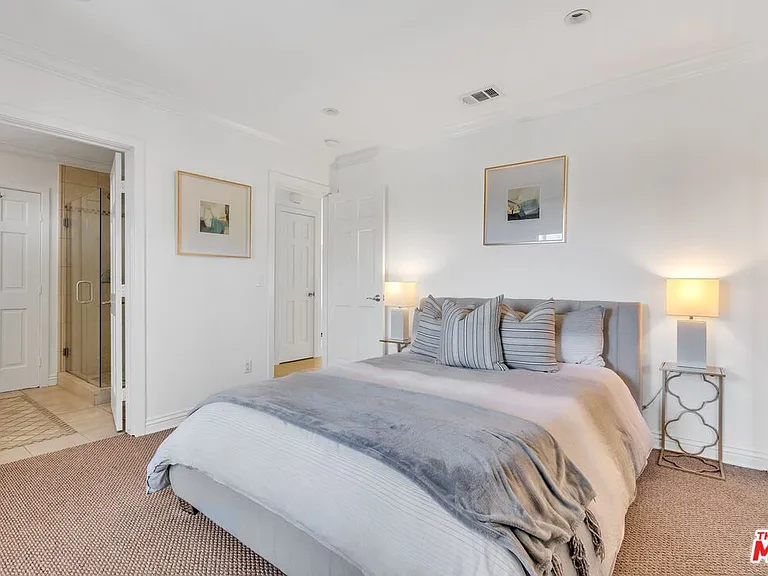 2177 Summitridge Dr — Photo 29