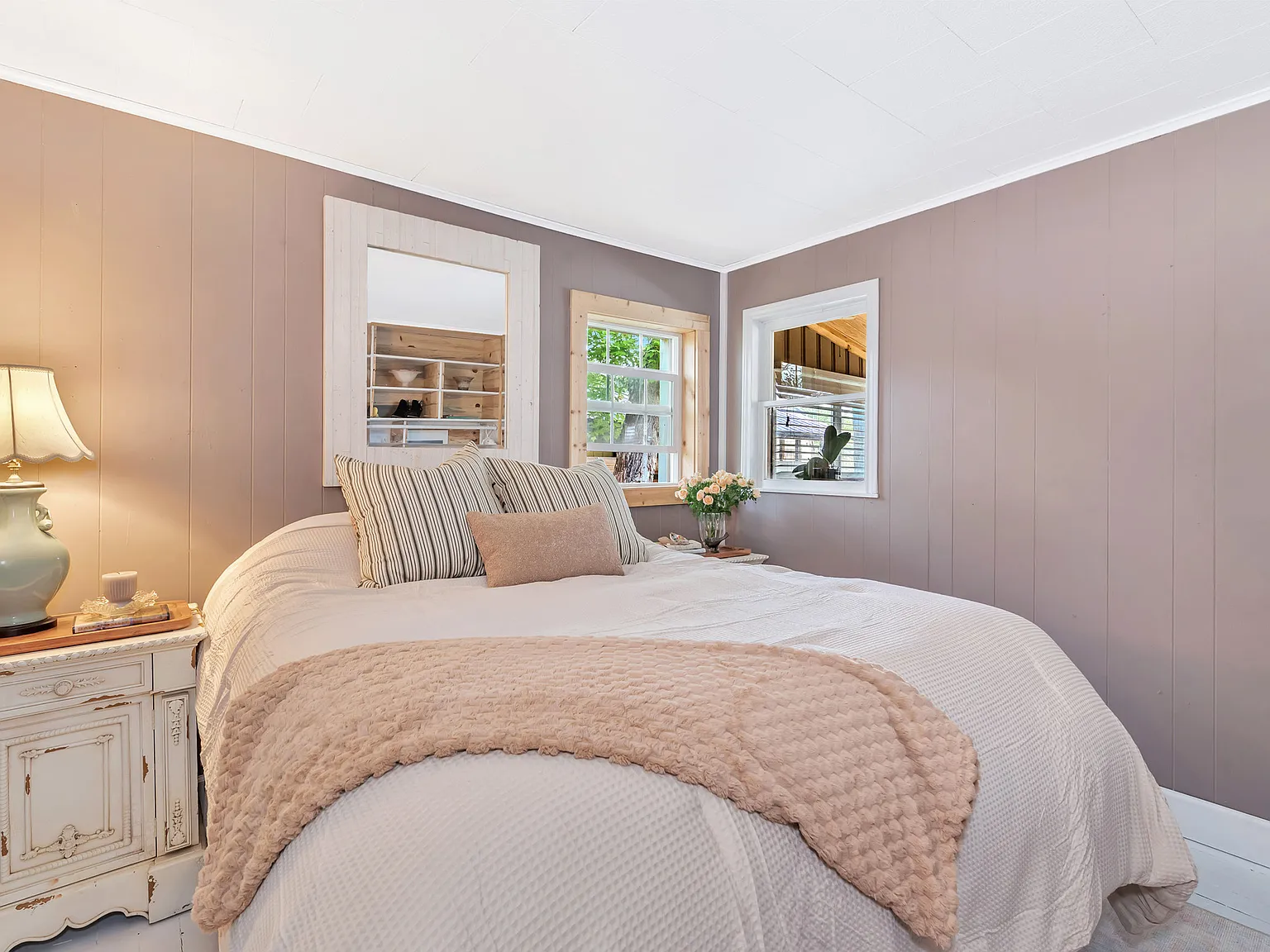 2 bed, 912 sqft, $3,000 — Photo 3